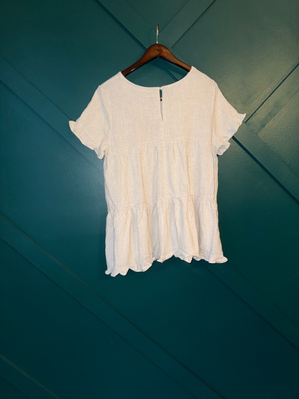 Umgee Cream Short-Sleeve Tiered Peplum Blouse Linen / Cotton - Picture 2 of 5